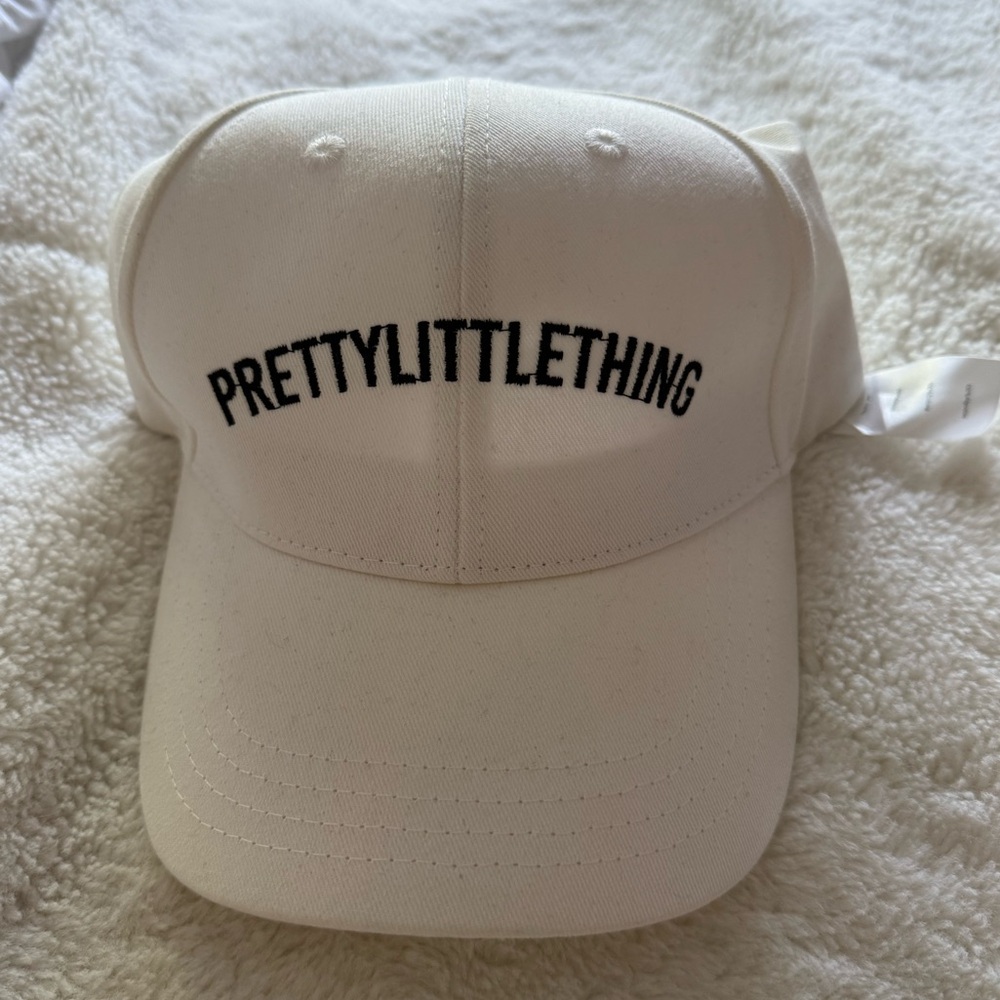 PrettyLittleThing White Cap with Black Logo and Black Cap with White Logo